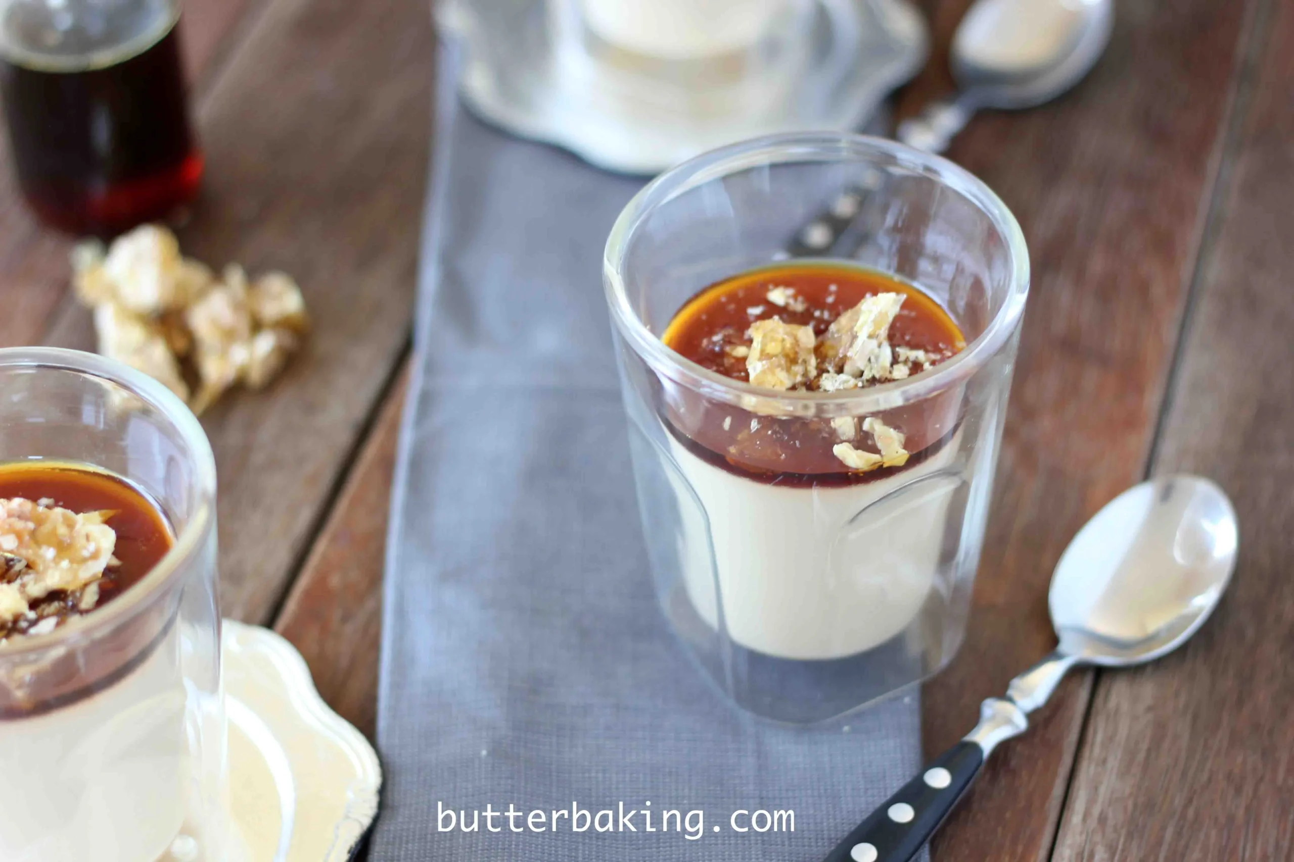 Panna Cotta with Praline Caramel Sauce