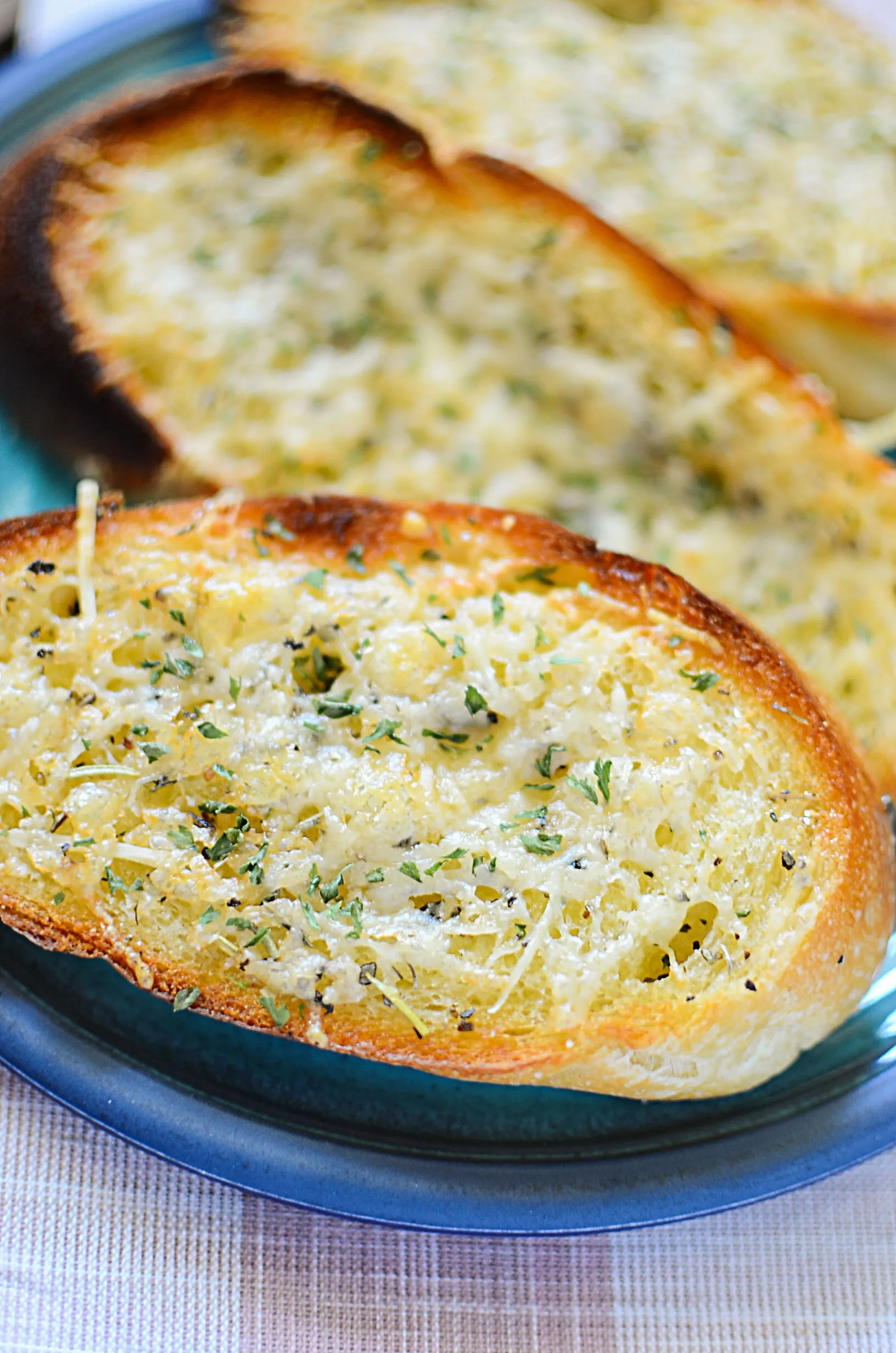 Parmesan Roasted Garlic Bread