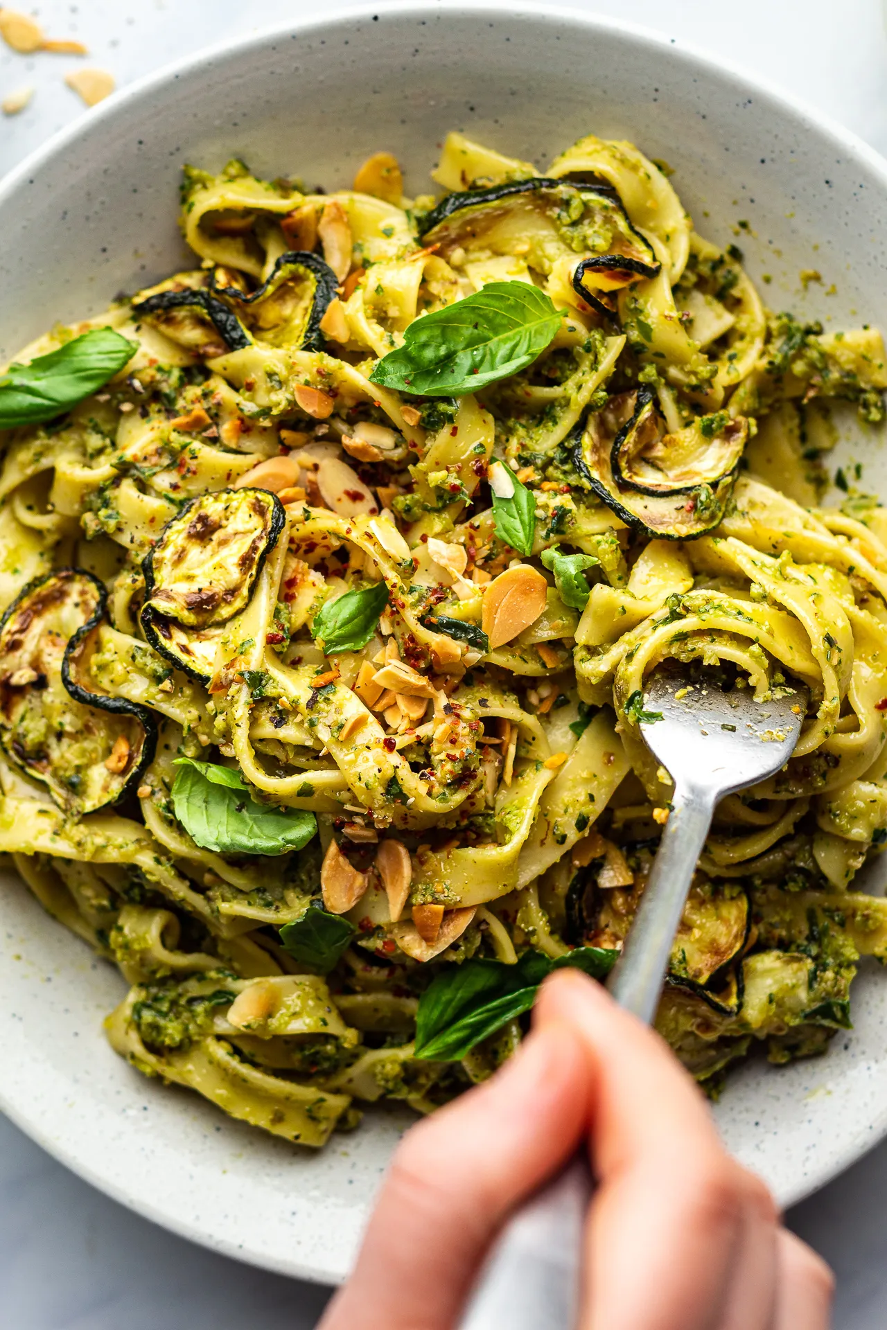 Pasta with Creamy Zucchini Sauce