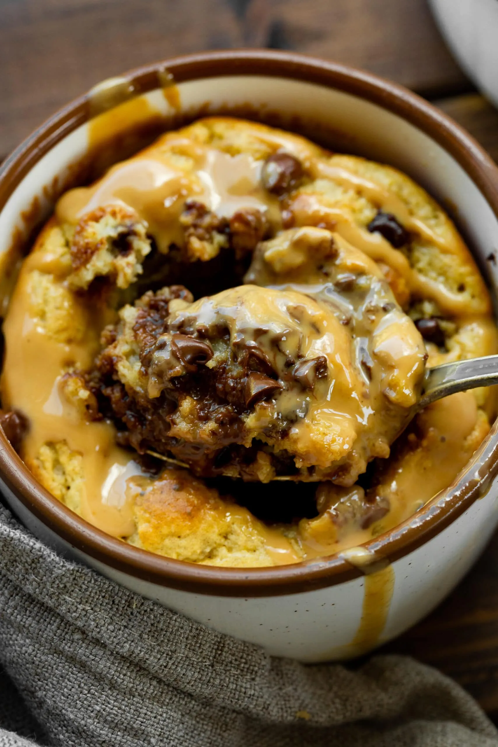Peanut Butter Chocolate Chip Protein Baked Oatmeal Mug Cake