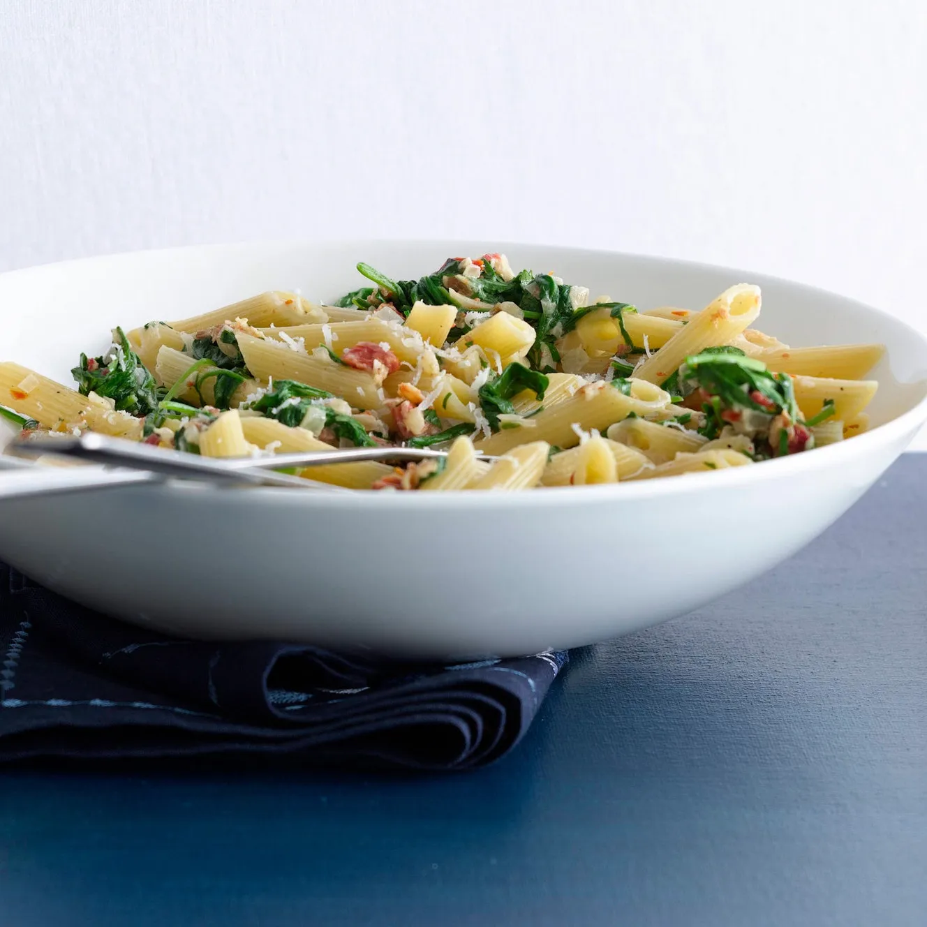 Penne with Arugula and Tomatoes