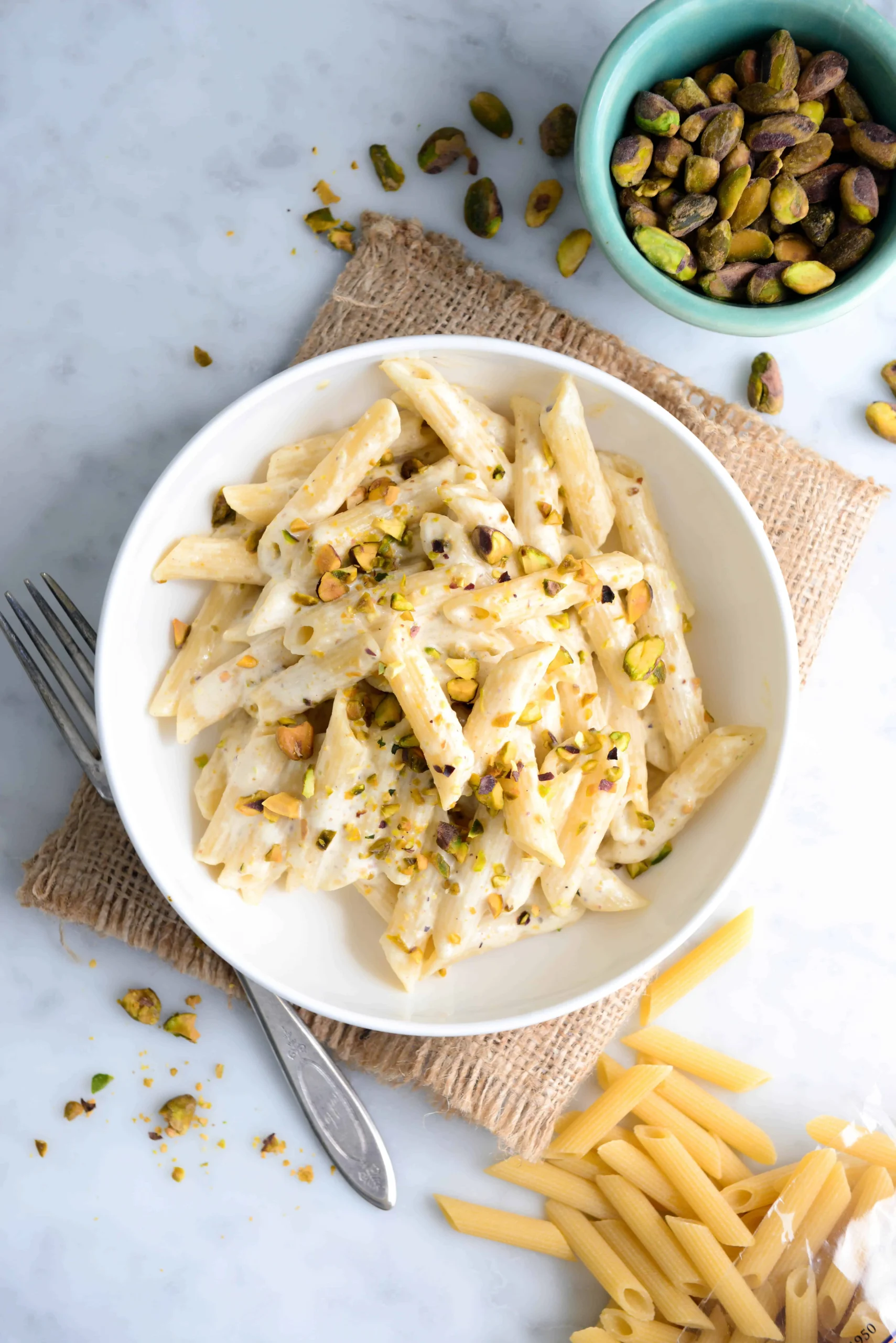 Penne with Pepper and Pistachio Sauce