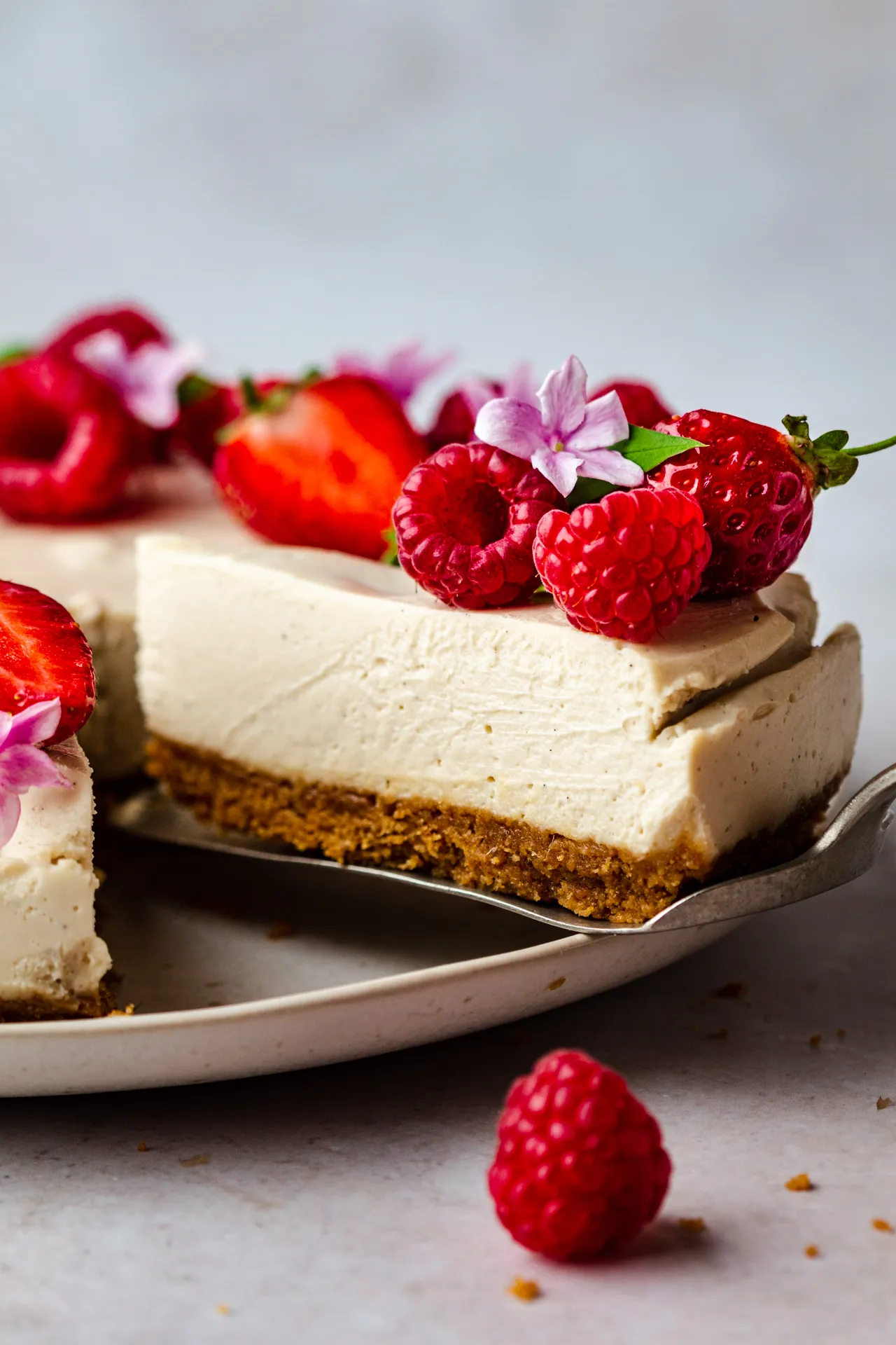 Perfect No Bake Vegan Cheesecake