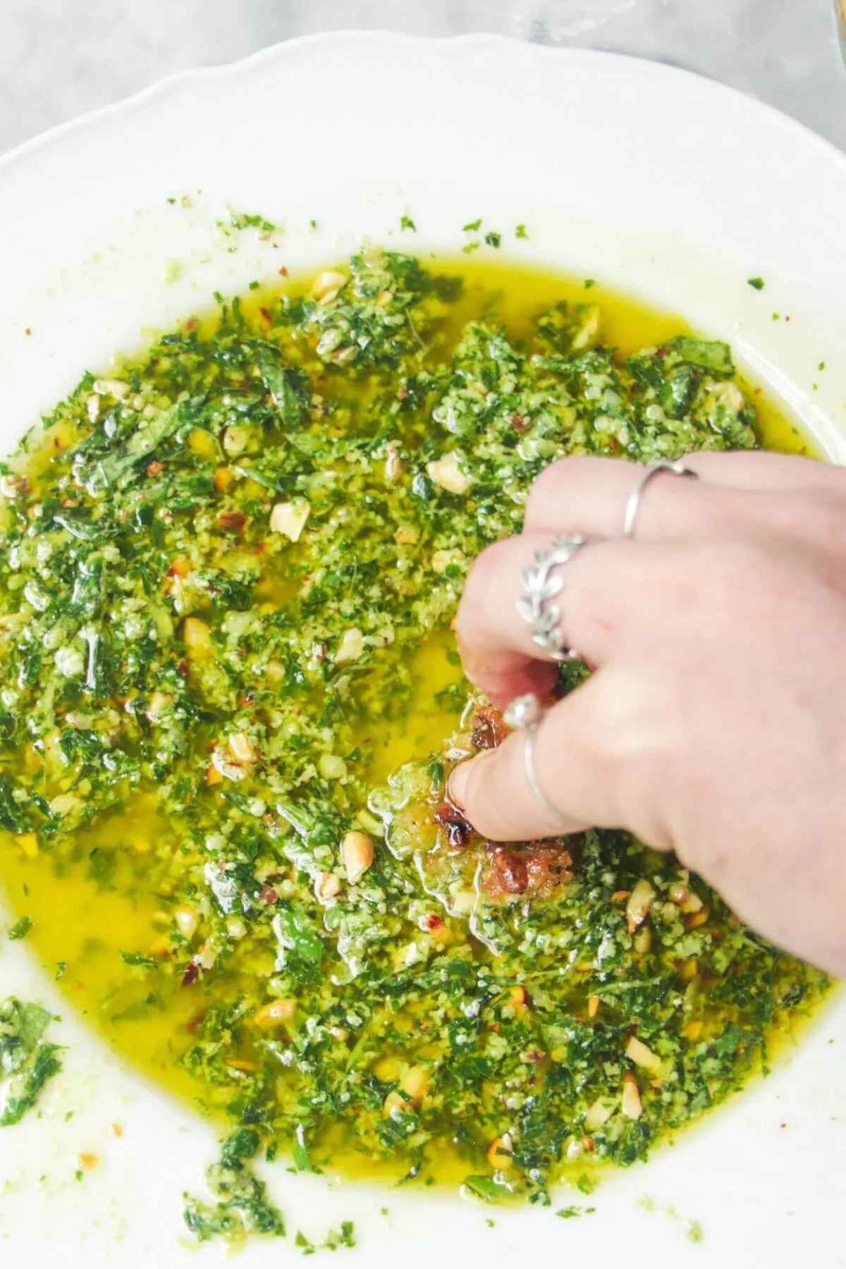 Pesto Bread Dipping Oil