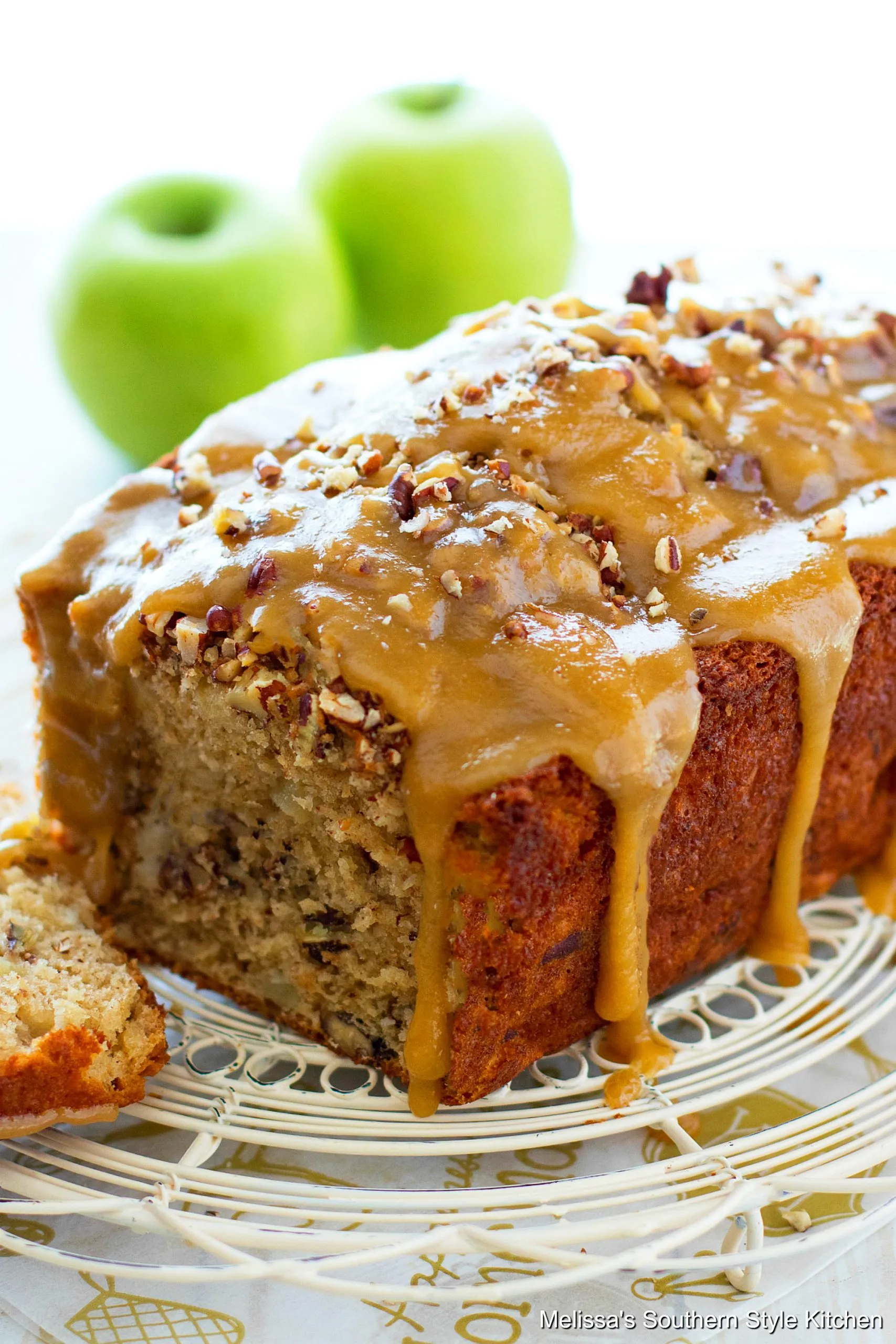 Praline Topped Apple Bread