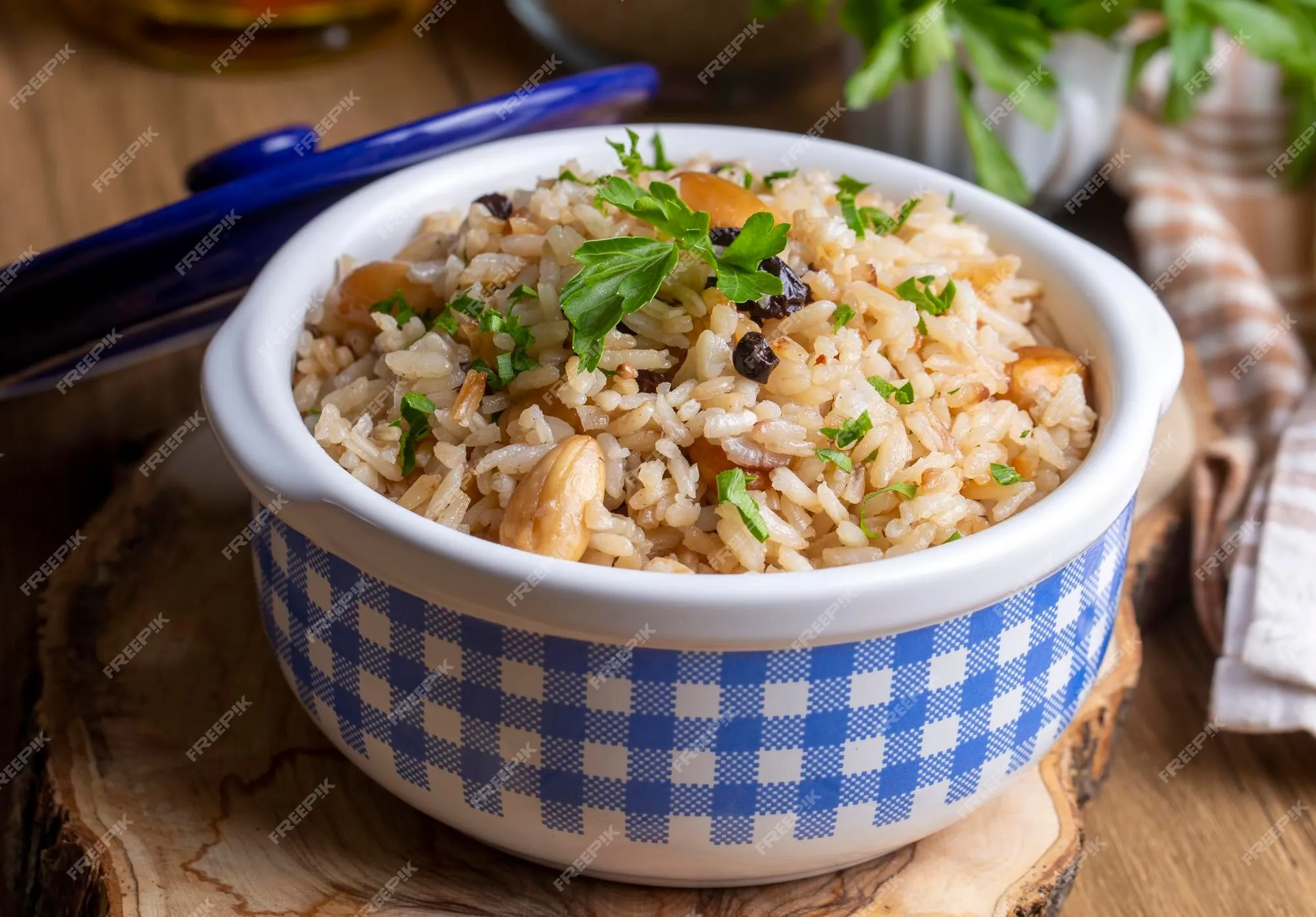 Rice and Chickpea Pilaf with Pine Nuts and Currants