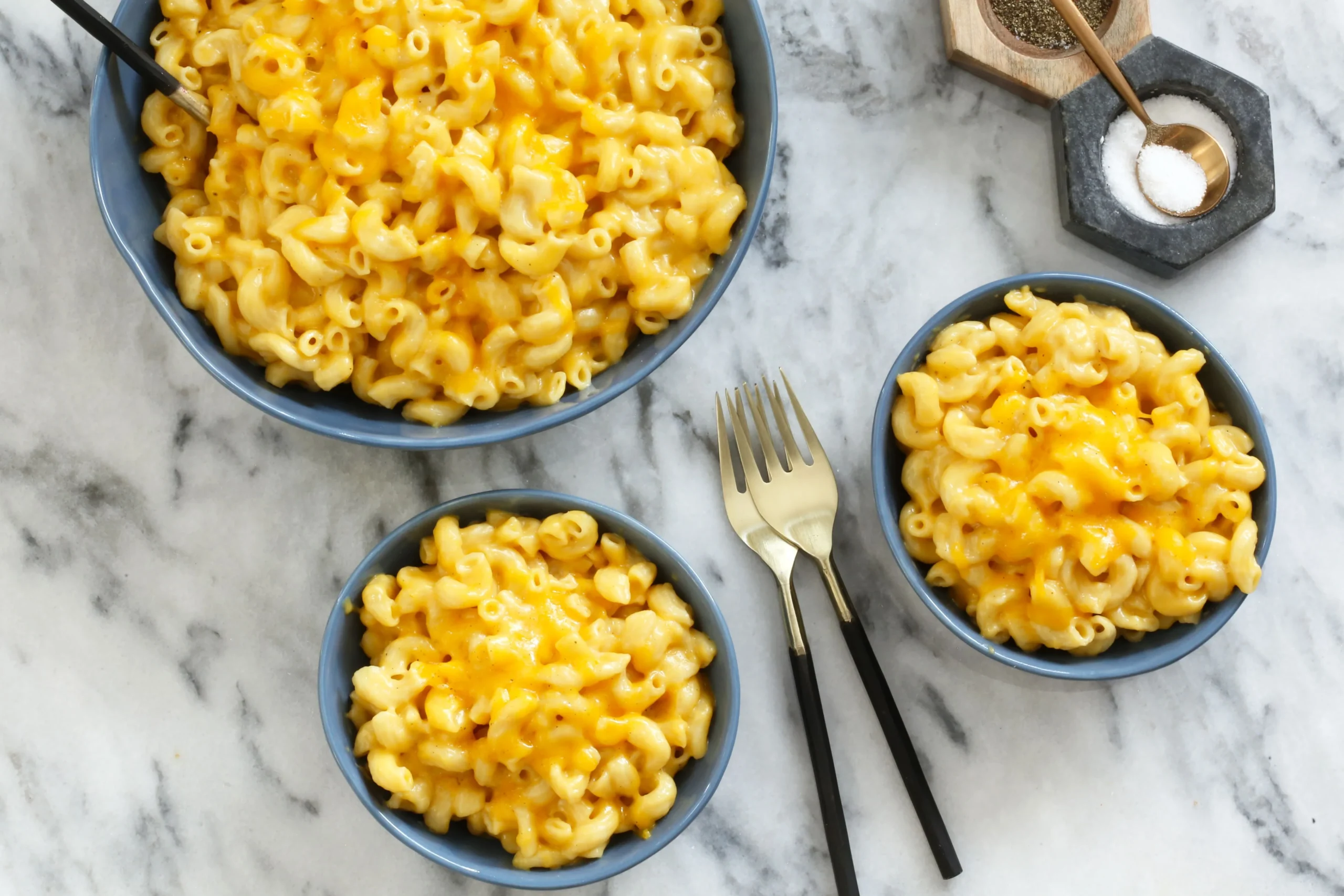 Rich and Creamy Macaroni and Cheese