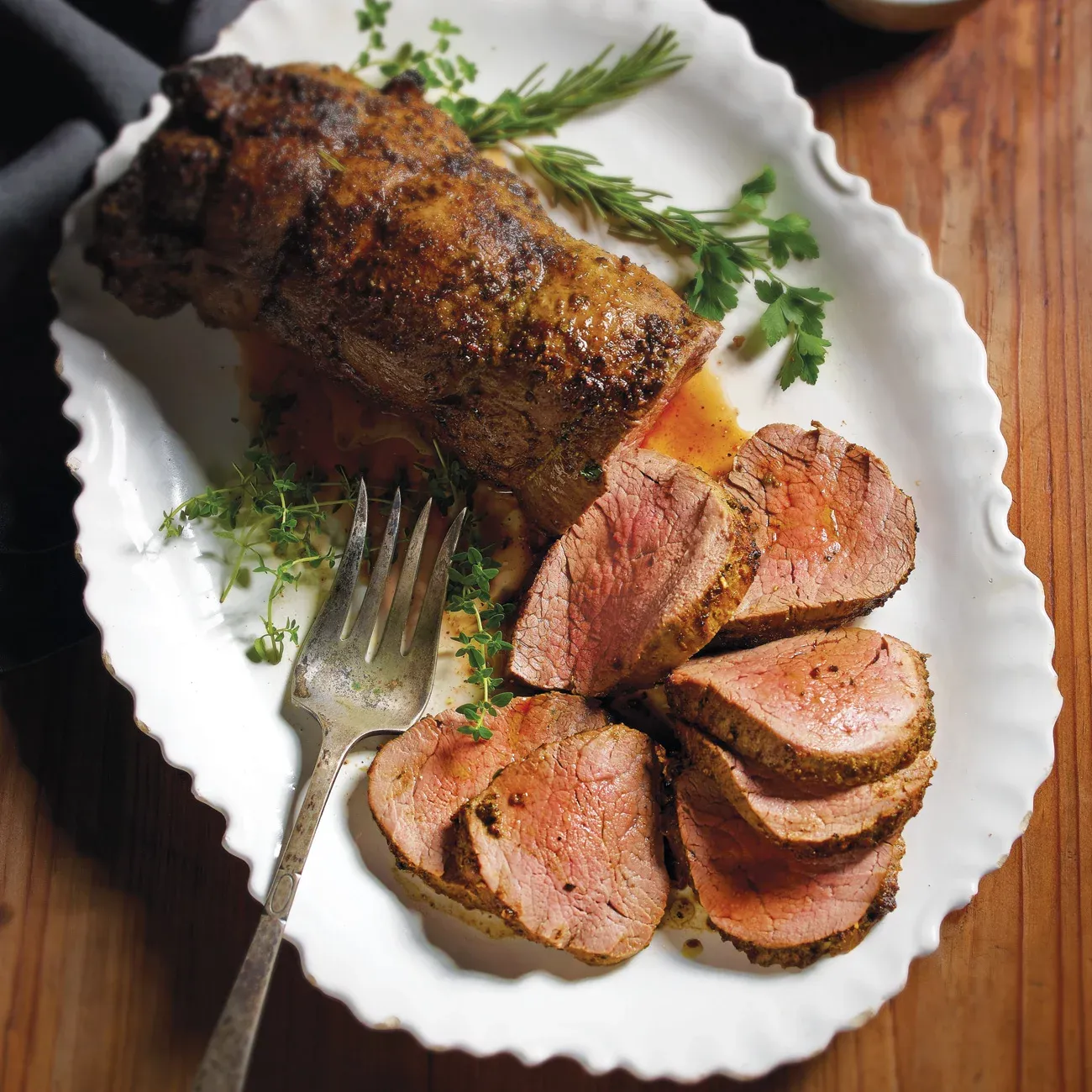 Roast Beef Tenderloin with Horseradish Cream