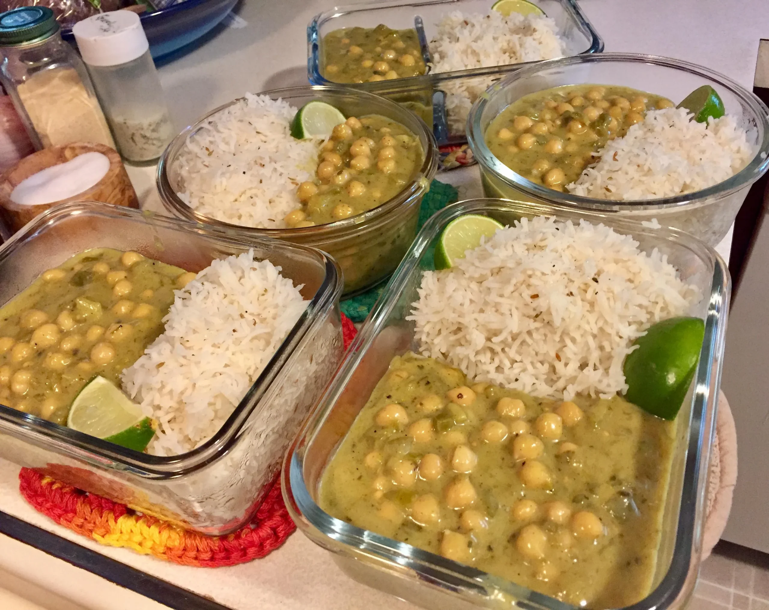 Roasted Tomatillos Chickpea Curry