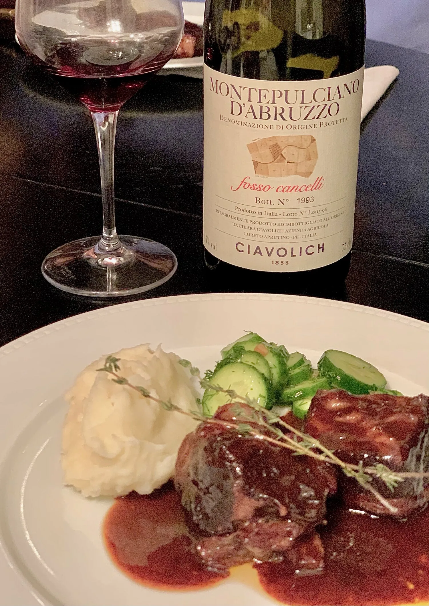 Short Ribs with Sangiovese Wine