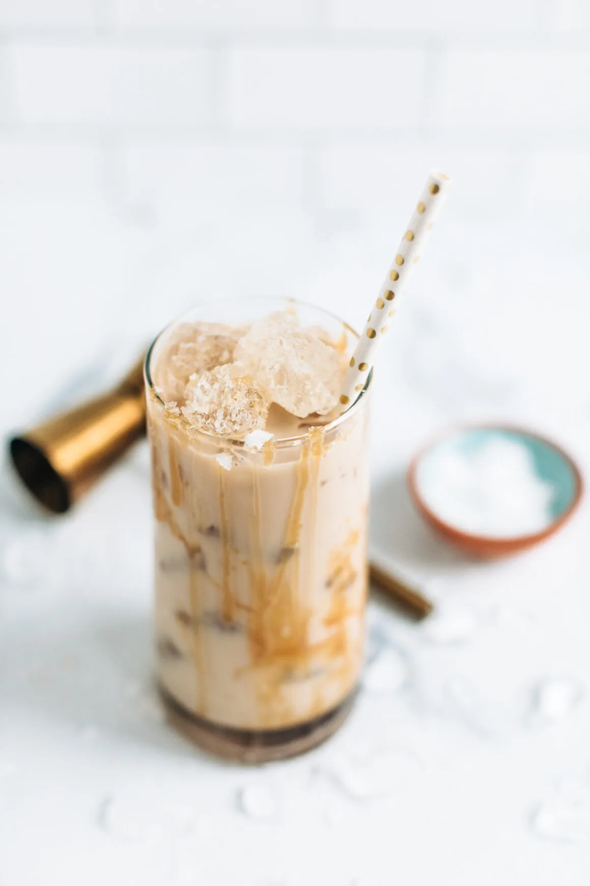 Simple Caramel White Russians