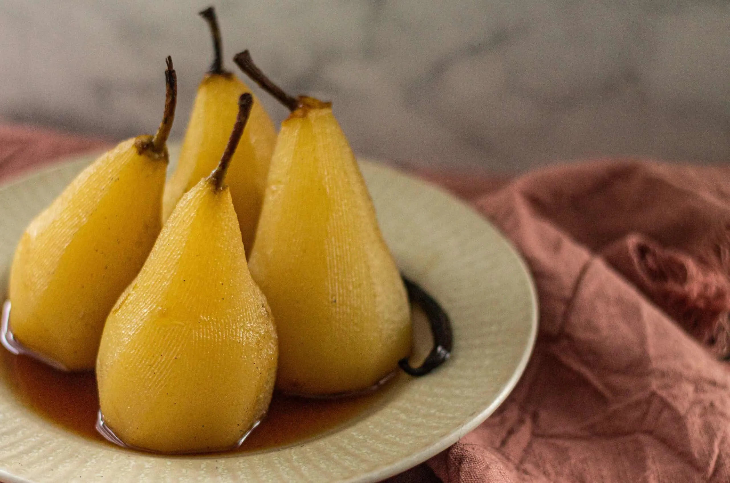 Simply Poached Vanilla Pears