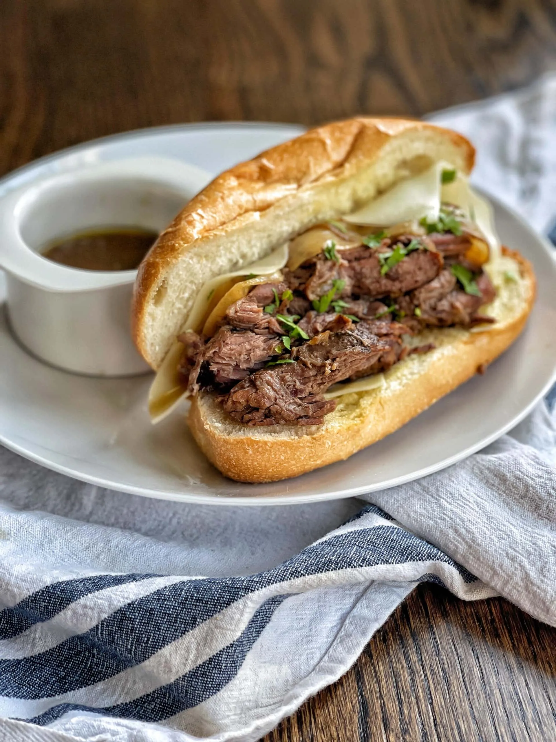 Slow Cooker French Dip Sandwich