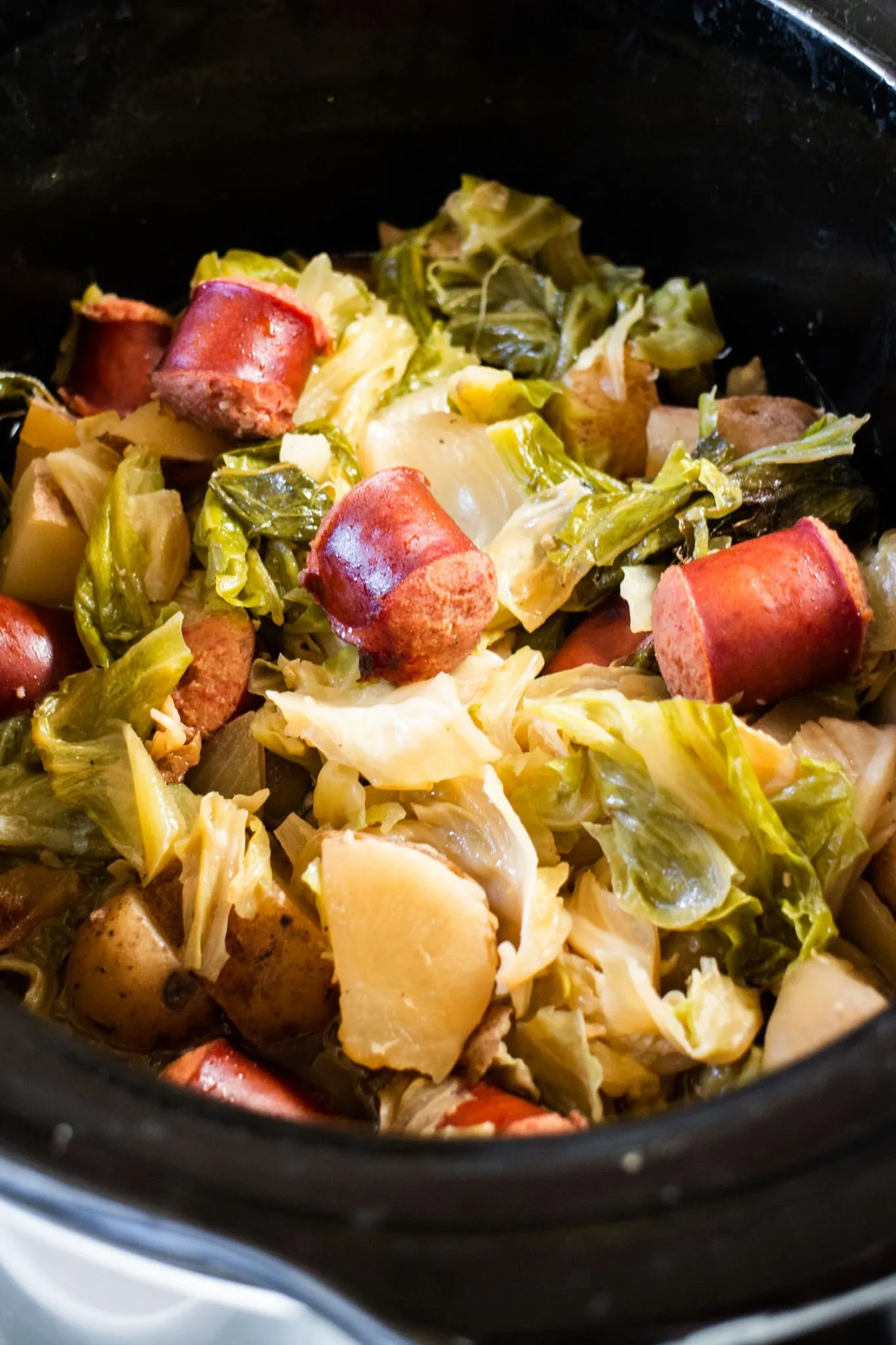 Slow Cooker Kielbasa Cabbage Soup