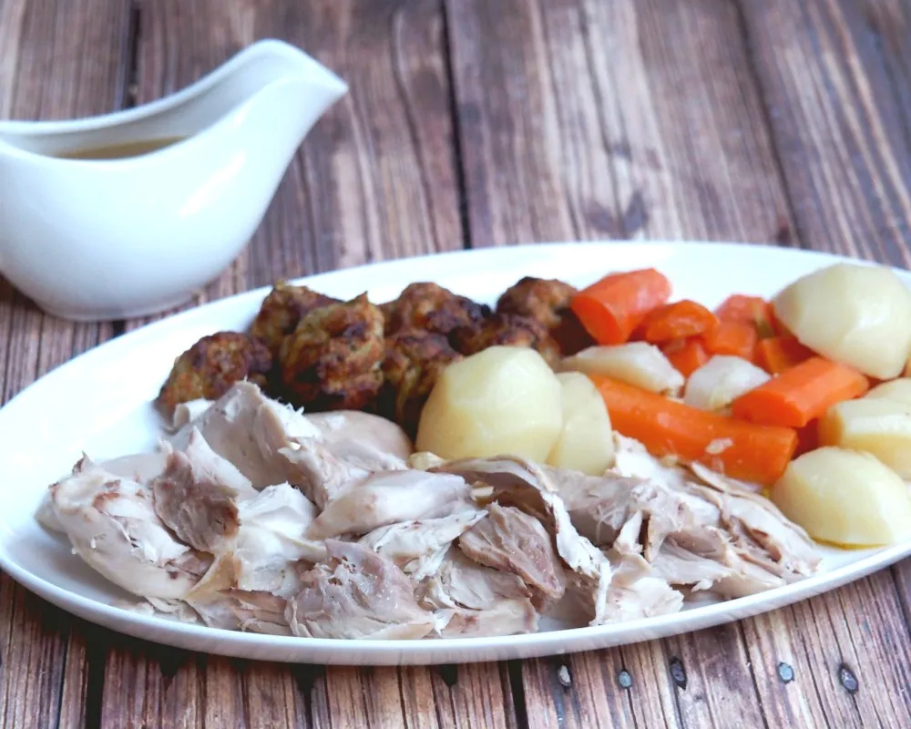 Slow Cooker Poule au Pot