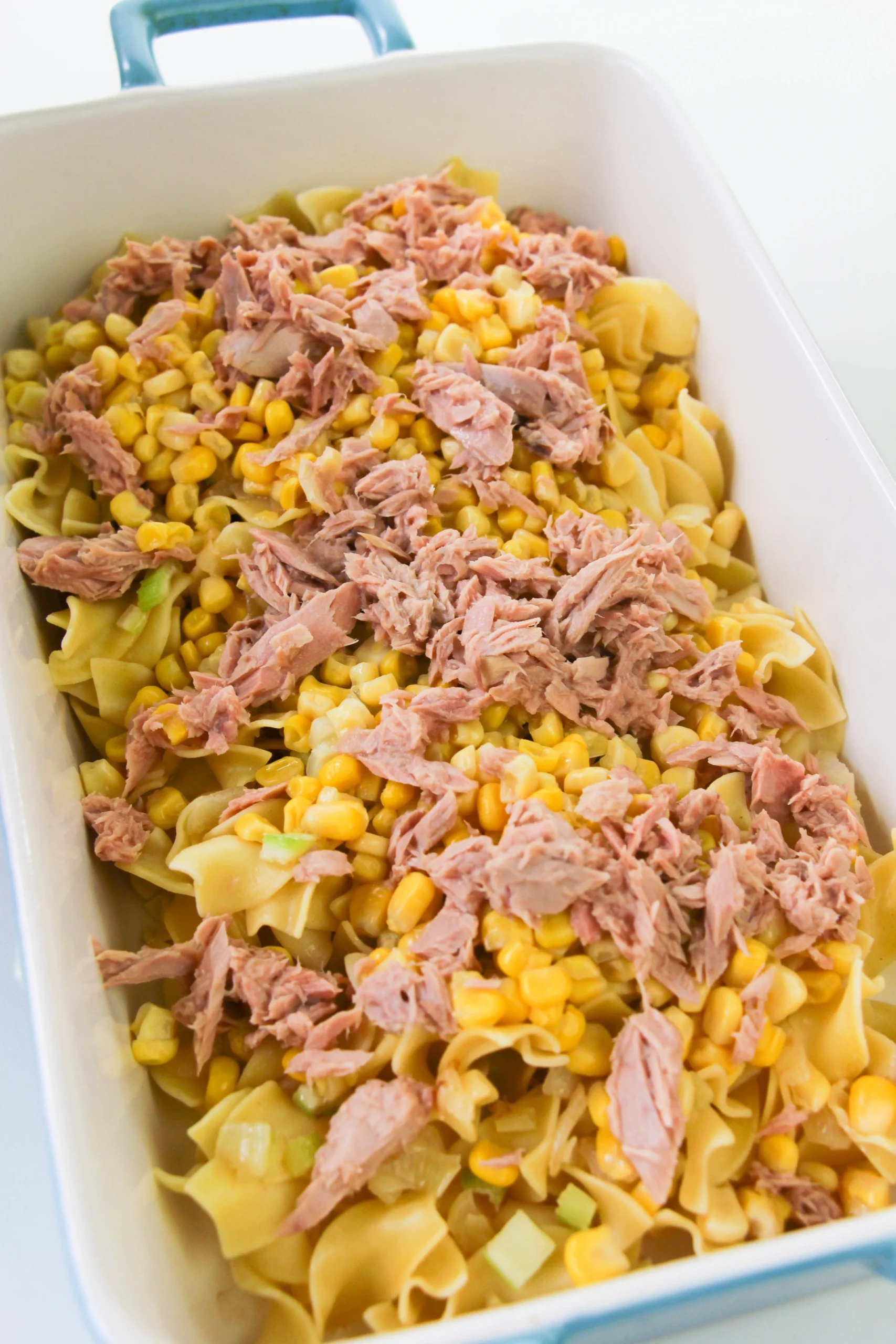 Slow Cooker Tuna Noodle Casserole