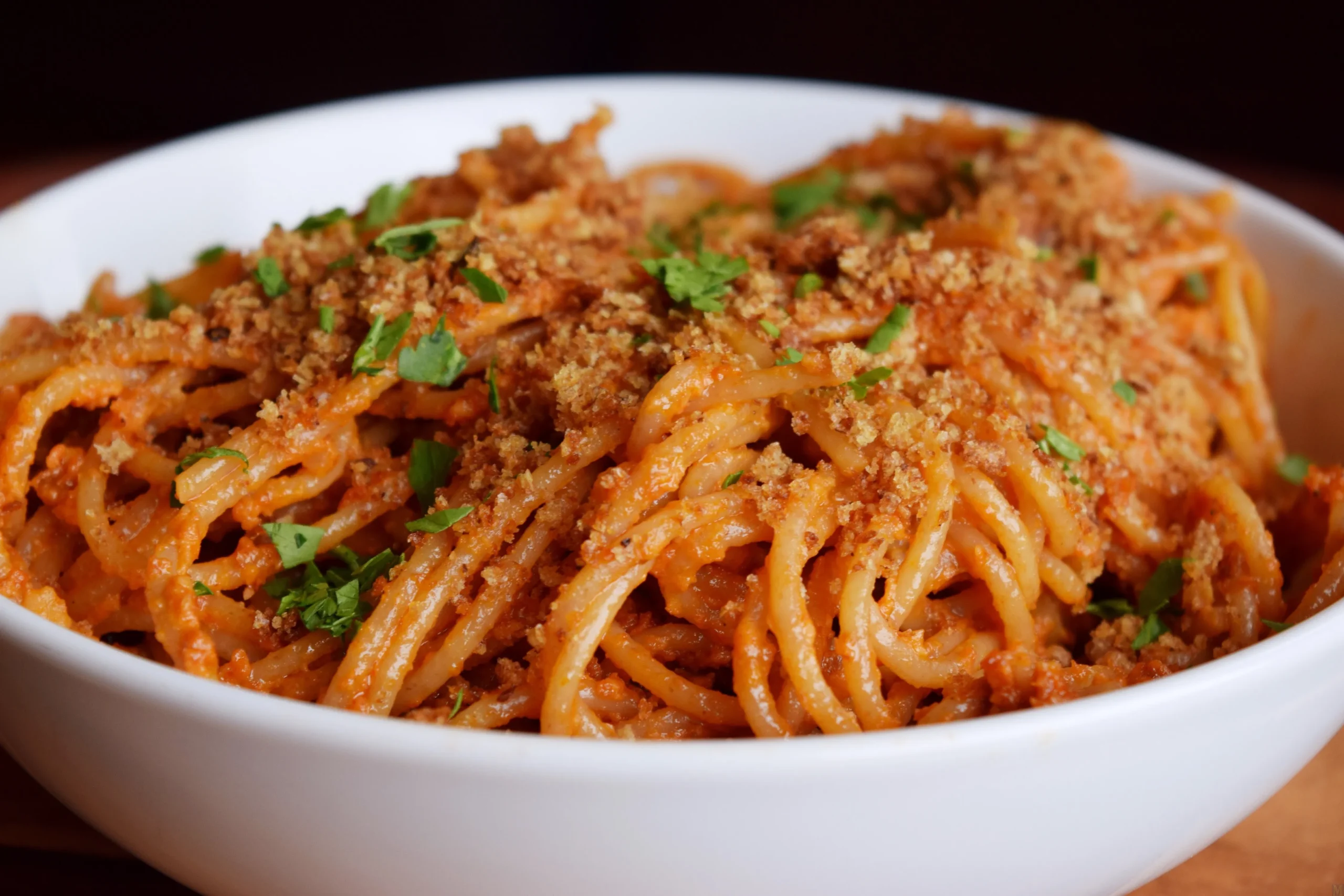 Spaghetti with Peas and Sun Dried Tomatoes