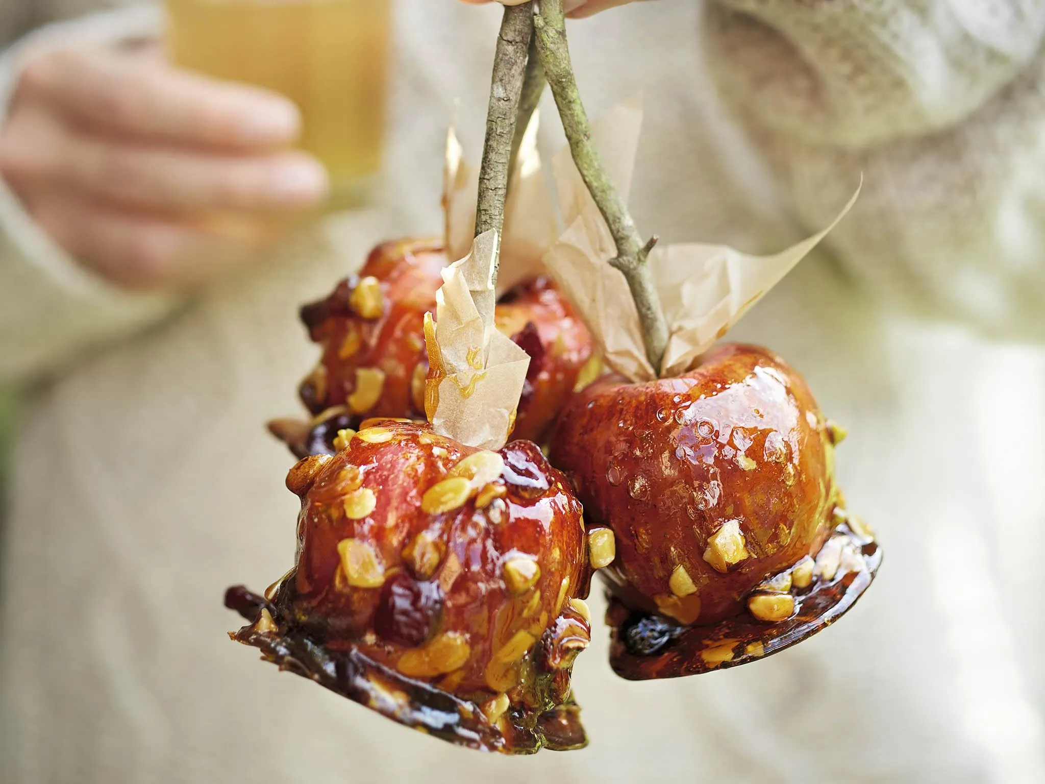 Spiced Maple Toffee Apples