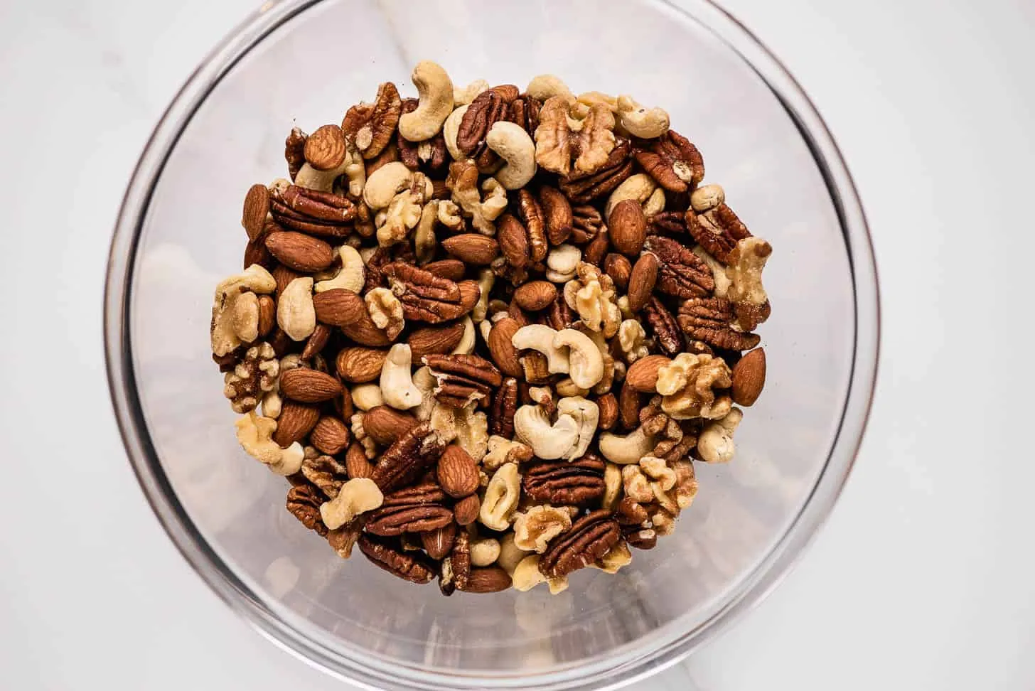 Spicy Rum and Rosemary Mixed Nuts