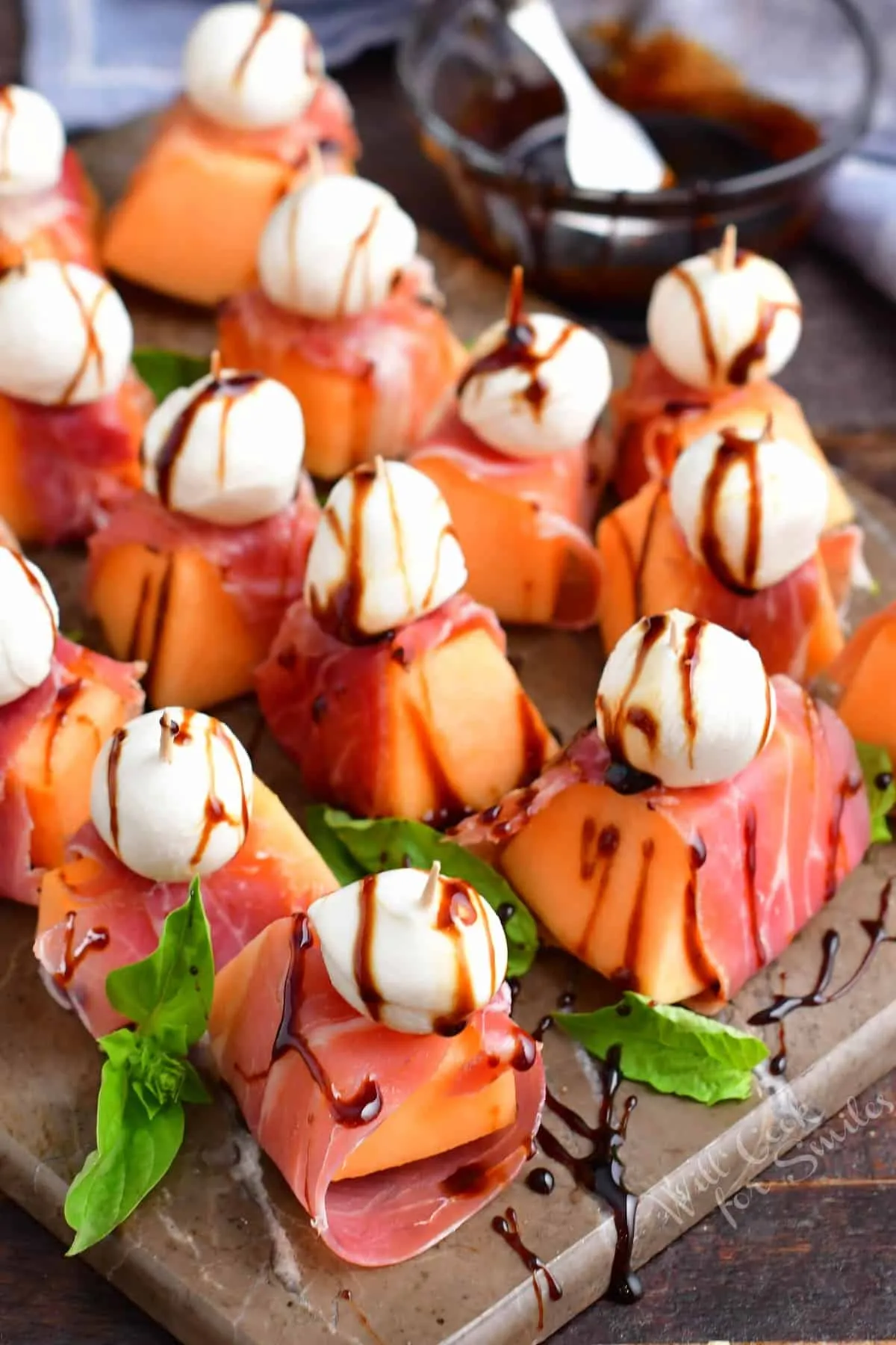 Starters Canapes Melon Prosciutto Skewers