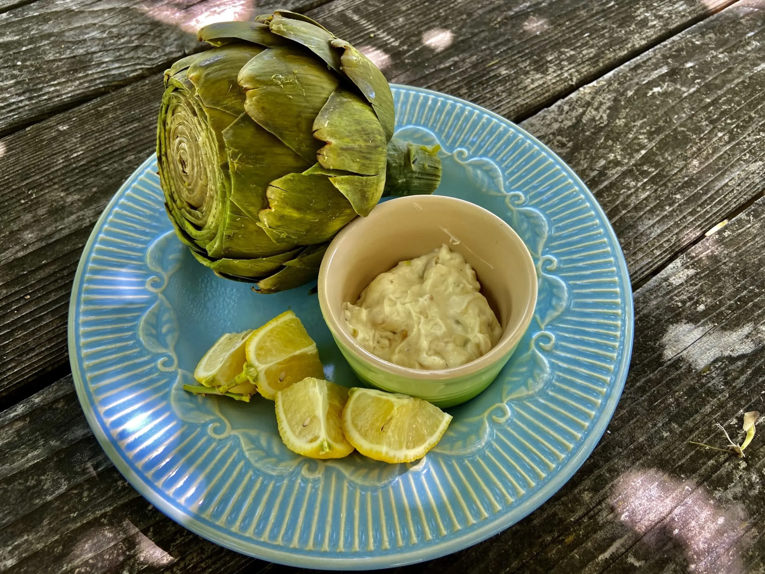Steamed Artichokes with Roasted Garlic Aioli