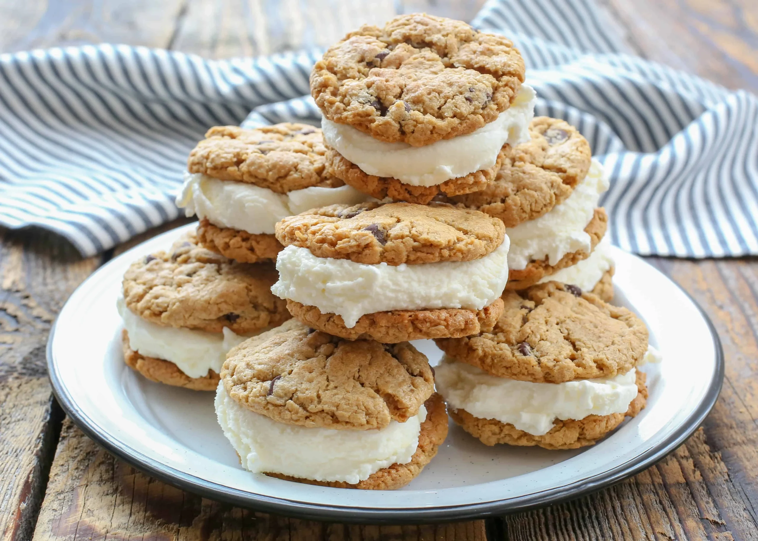 Super Quick Ice Cream Sandwiches