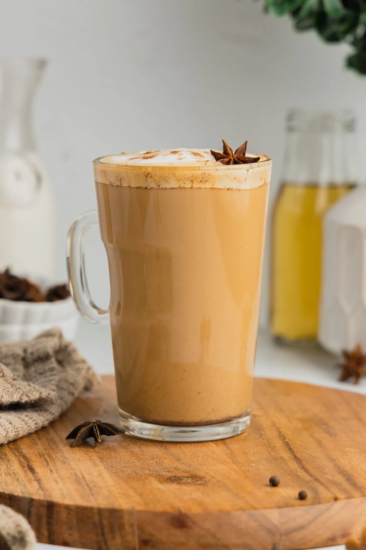 Vanilla Pecan Milk Chai Lattes
