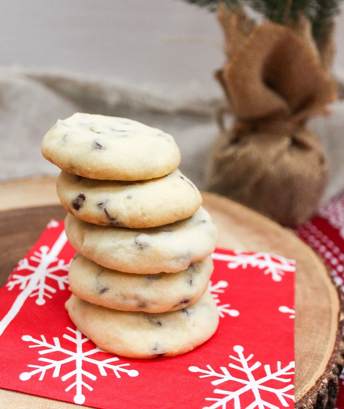Whipped Chocolate Chip Shortbread Cookies