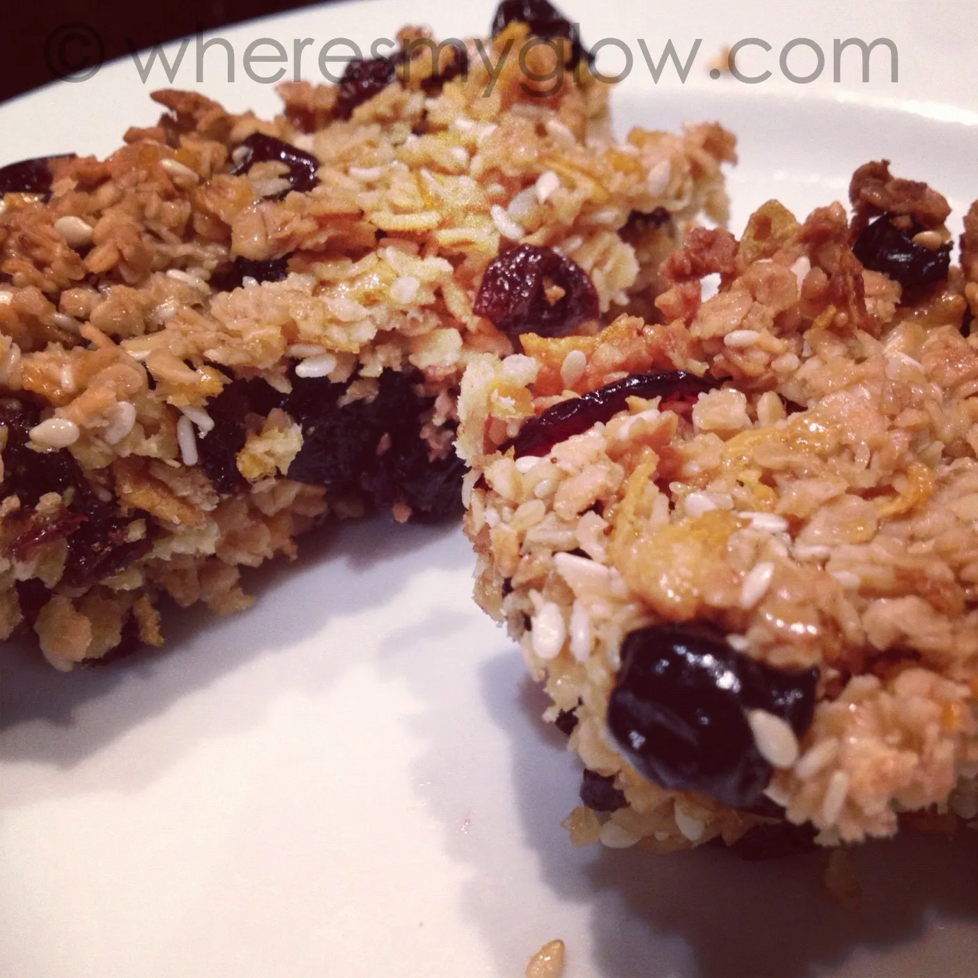 nut free muesli bar